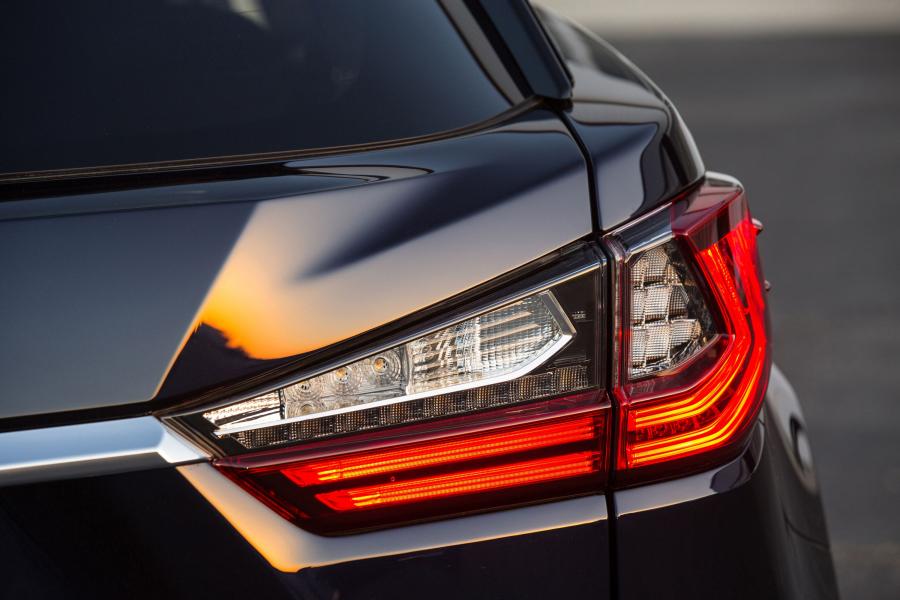  Lexus RX450h 2015 года  (фото 20 из 26)